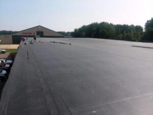 Commercial flat roof replacement